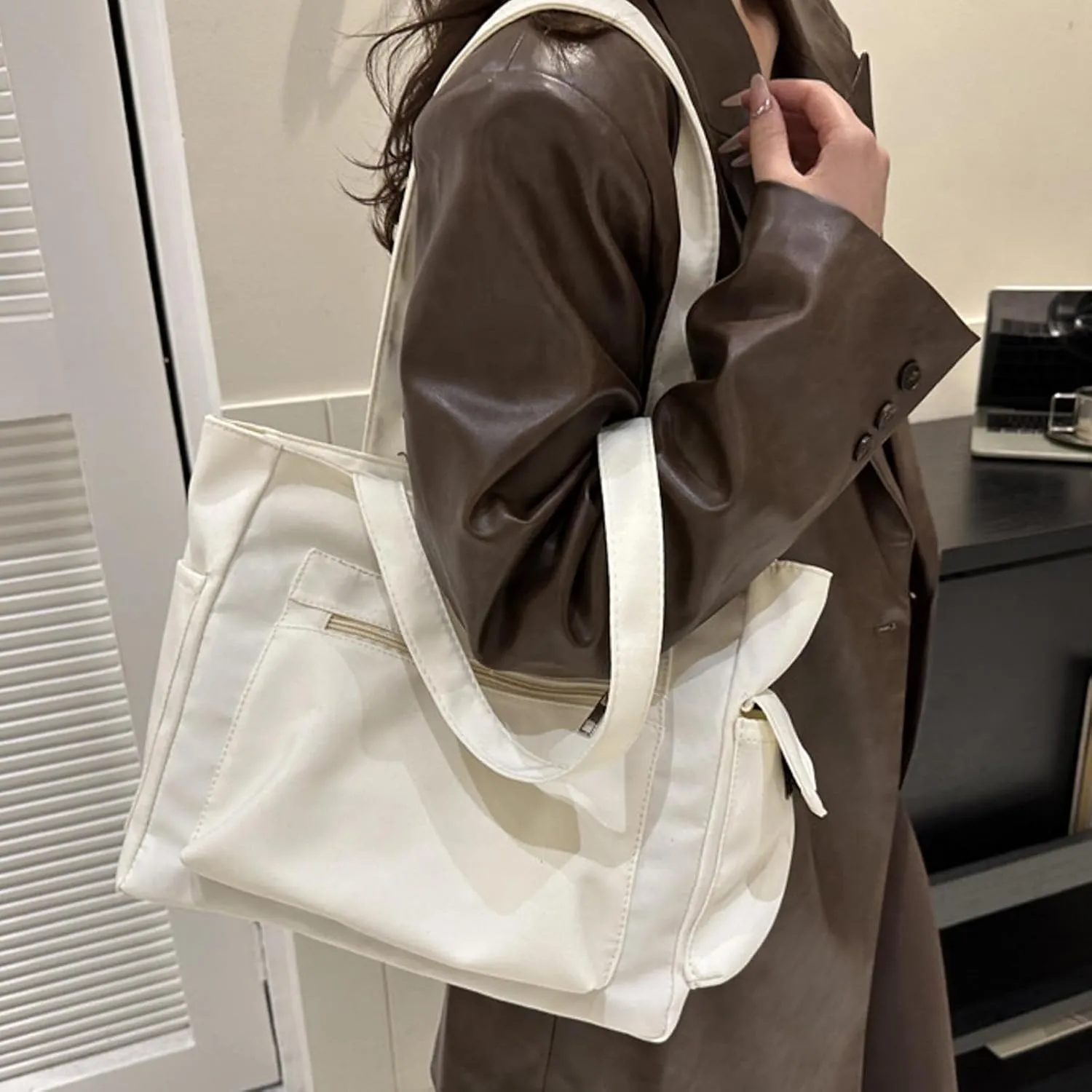 Beach Tote Bag Portable Hollow Knitted Hobo Bags Large Shoulder Vest Bag For Outdoor Shopping Beach Travel Essential U