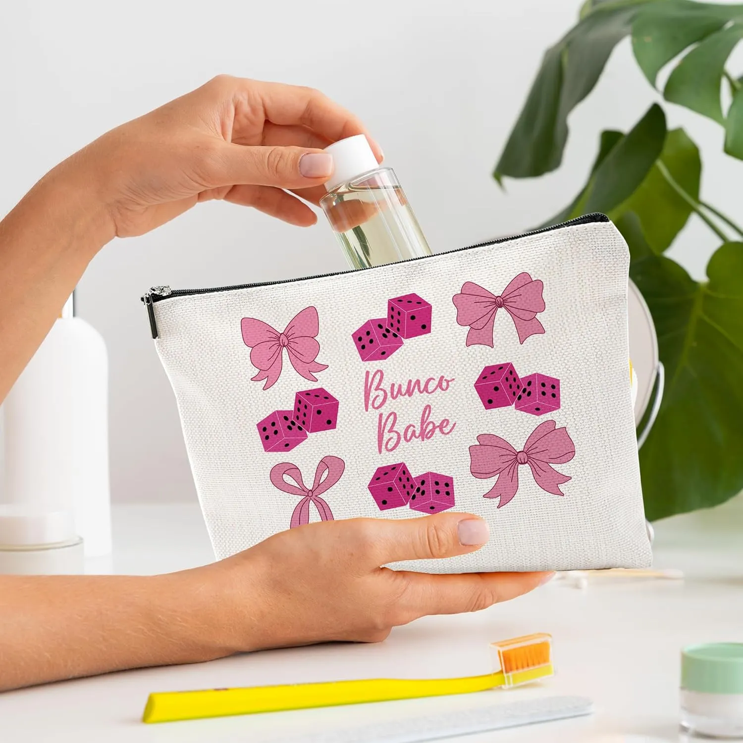 Make Up Bags For Women, Bunco Babe Toiletry Bags For Traveling Women, Small Makeup Pouch, Make Up Travel Bag Organizer, Cosmetic Travel Bag Bunco Lover Gift (A03)