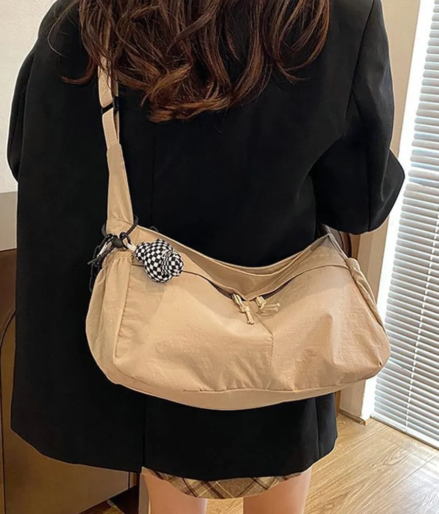 Nylon Crossbody Bags for Women Trendy Crescent Shoulder Bags Lightweight Hobo Purse with Adjustable Strap Workout