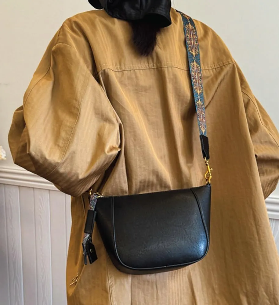 Trendy Shoulder Bag For Women Vegan Leather Saddle Handbag Womens Versatile Satchel Work Purse Travel Crossbody Bags 2025