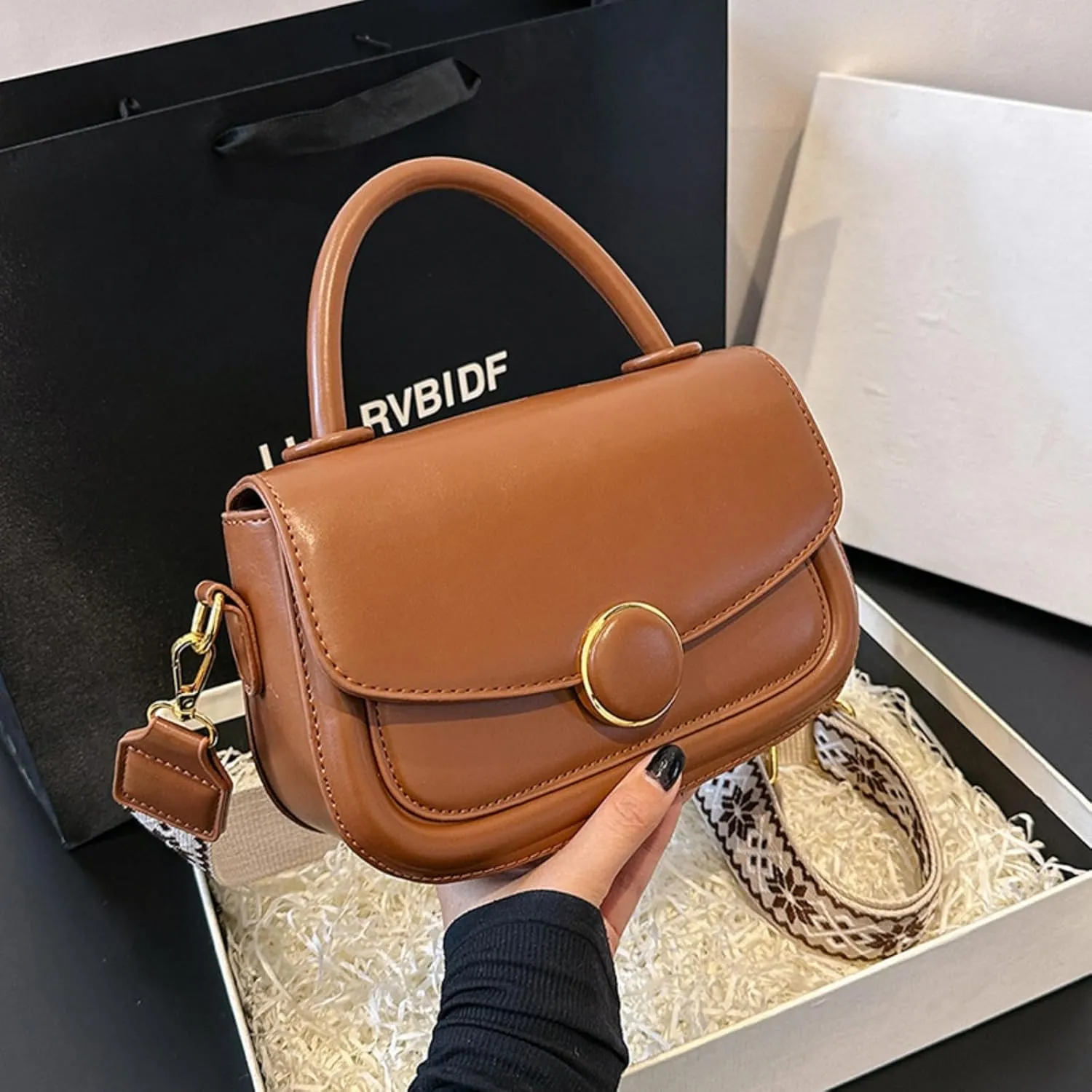 Womens Small Crossbody Bag Leather Shoulder Bag for Women Trendy Fashion Hobo Bag